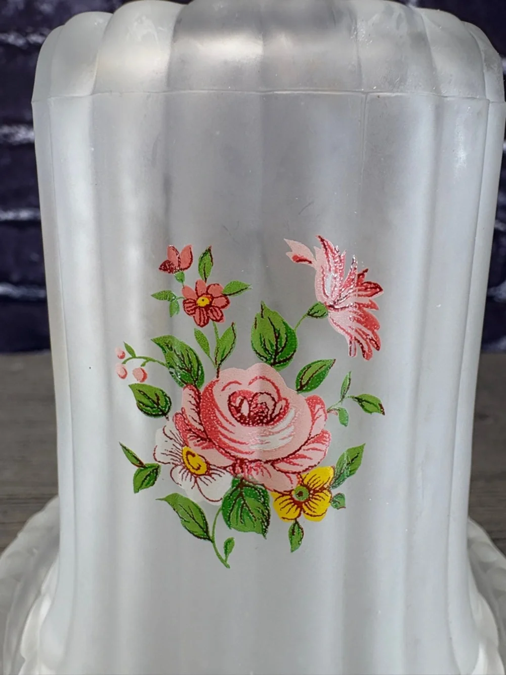 Fairy Courting Lamp White Floral Frosted Glass Candle Lamp - Picture 6 of 10